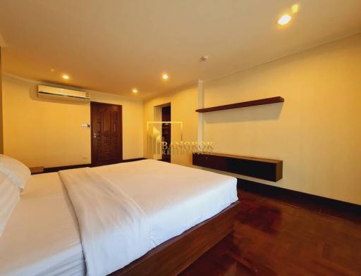 3 Bedroom Apartment in Phloenchit