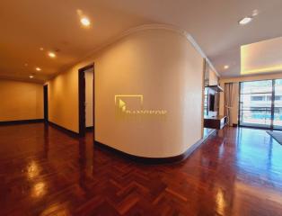 3 Bedroom Apartment in Phloenchit