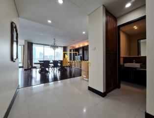 The Park Chidlom  4 Bedroom Condo For Rent in Chidlom