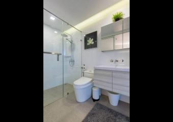 Urbana Langsuan  2 Bed Condo For Rent in Chidlom