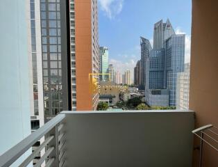 Siri Residence  1 Bedroom Condo in Sukhumvit 24