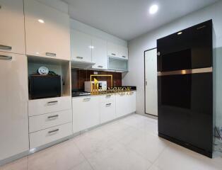 Sukhumvit Living Town  2 Bedroom Condo For Rent in Asoke