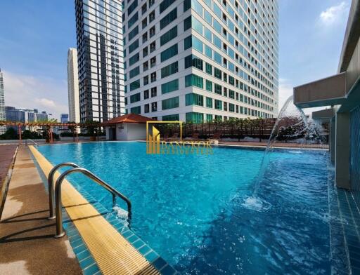 Sukhumvit Living Town  2 Bedroom Condo For Rent in Asoke