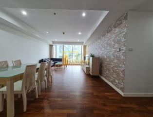 Baan Siri 24  Charming 3 Bedroom Condo in Phrom Phong