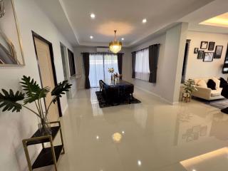 3 Bedrooms House Huay Yai H010498