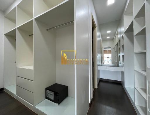 Nusasiri Grand  1 Bedroom Condo Near Ekkamai BTS