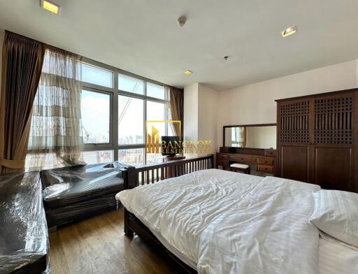 Nusasiri Grand Condo  Spacious 2 Bed Condo Near Ekkamai BTS