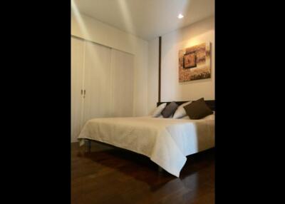 Noble Ora  Large 1 Bedroom Property in Thonglor