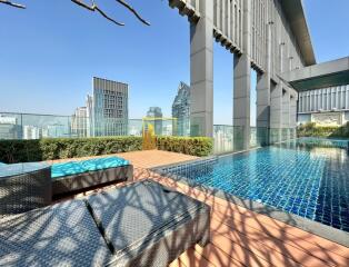 The Address 28  Modern 2 Bedroom Condo in Phrom Phong