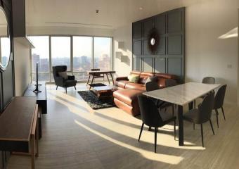 185 Rajadamri  Stylish 2 Bedroom Luxury Condo on High Floor