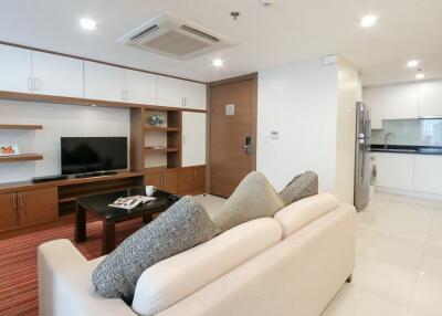 2 Bedroom Serviced Apartment in Phloenchit