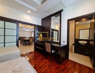 Beautiful 3 Bedroom Apartment in Asoke