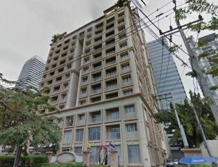 Beautiful 3 Bedroom Apartment in Asoke