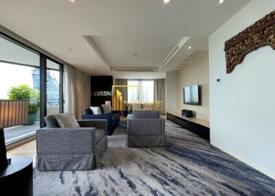 Luxurious 2 Bedroom Serviced Apartment in Phrom Phong