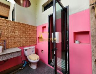 Green Resort  Large 3 Bedroom Property Suitable For Spa in Thonglor