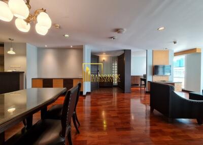 Generous Sized 2 Bedroom Apartment in Sukhumvit 4