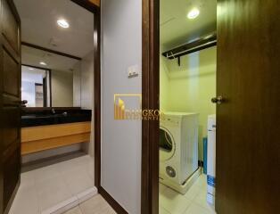 Generous Sized 2 Bedroom Apartment in Sukhumvit 4