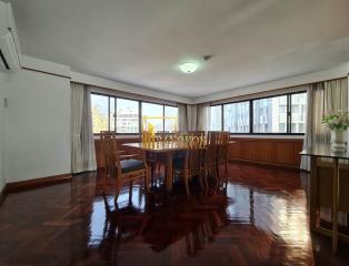 Large 3 Bedroom Apartment in Nana