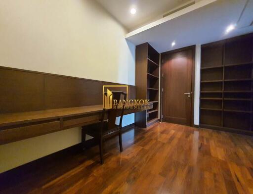 Modern Luxury 3 Bedroom Apartment in Thonglor