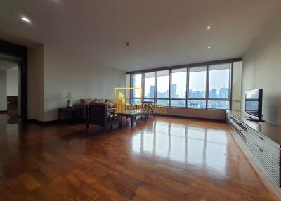 Modern Luxury 3 Bedroom Apartment in Thonglor