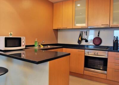 2 Bed Condo For Rent in Sathorn BR2216CD