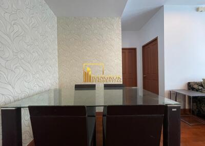 Siri Residence  2 Bedroom Condo in Phrom Phong