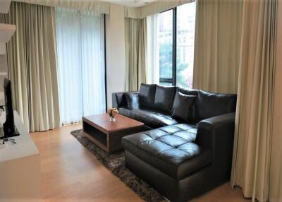 O2 Hip  2 Bedroom Condo Near BTS Phloenchit