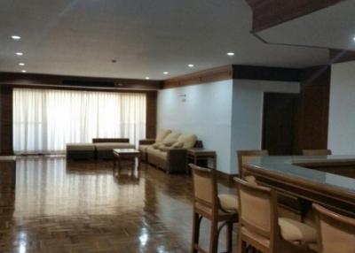 Tower Park  Very Spacious 4 Bedroom Condo For Rent in Nana