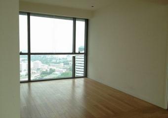 The Pano  Unfurnished 3 Bedroom Condo With Stunning River Views