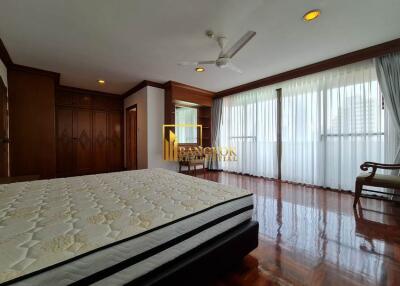 Huge 3 Bedroom Apartment in Phrom Phong
