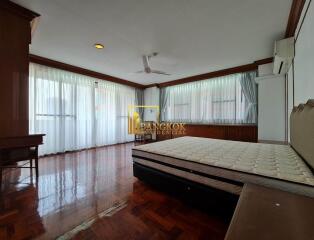 Huge 3 Bedroom Apartment in Phrom Phong