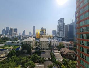 Huge 3 Bedroom Apartment in Phrom Phong