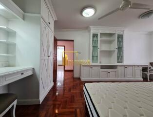 Huge 3 Bedroom Apartment in Phrom Phong