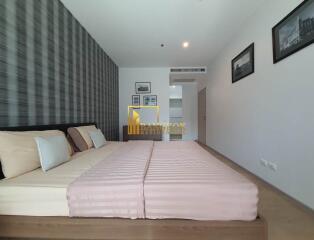 Noble Refine  Modern 1 Bedroom Condo Near BTS Phrom Phong