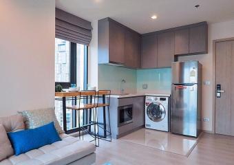 Rhythm Sukhumvit 44/1  Stylish 1 Bedroom Condo in Phra Khanong