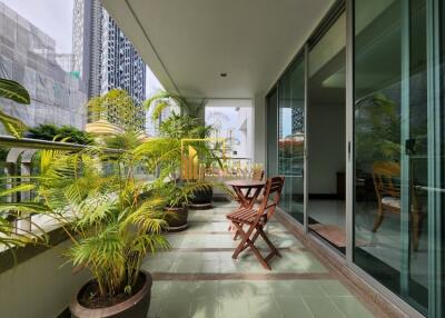 Fully Furnished 3 Bedroom Apartment in Sathorn
