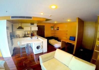 Urbana Langsuan  1 Bedroom Property For Rent in Popular Area