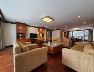 Large 3 Bedroom Apartment Near Em District in Phrom Phong