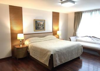 Baan Siri 31  Renovated 1 Bedroom Condo in Popular Area of Sukhumvit