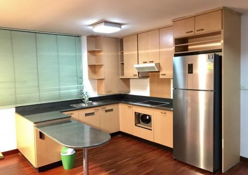 Baan Siri 31  Renovated 1 Bedroom Condo in Popular Area of Sukhumvit