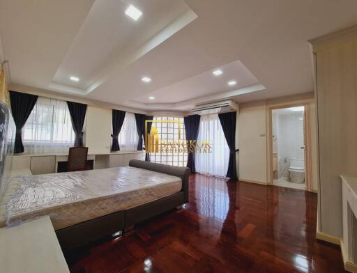 Spacious 3 Bedroom Apartment in Phrom Phong