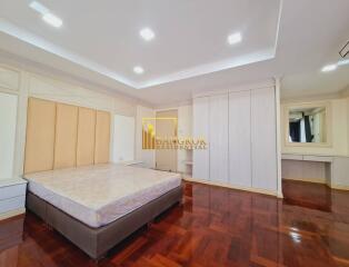 Spacious 3 Bedroom Apartment in Phrom Phong