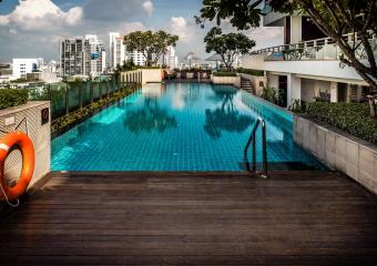 Gorgeous 3 Bedroom Serviced Apartment in Trendy Thong Lor