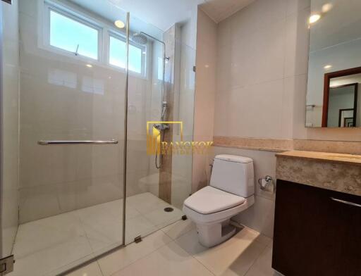 Very Spacious 3 Bedroom Serviced Apartment in Phrom Phong