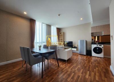 Modern 2 Bedroom Serviced Apartment in Ekkamai