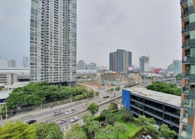 Villa Asoke  Modern 1 Bedroom Rental Property Near MRT