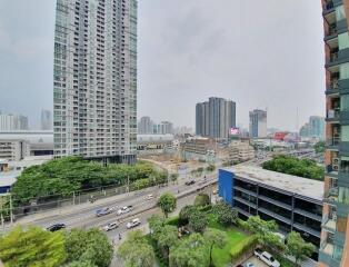 Villa Asoke  Modern 1 Bedroom Rental Property Near MRT