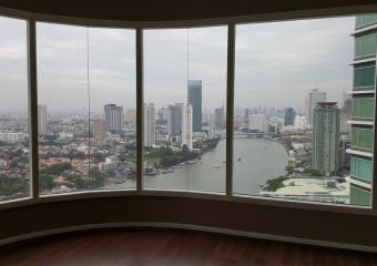 Menam Residences  Luxurious 4 Bedroom Riverside Condo