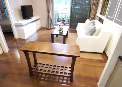 Quattro  Stylish 1 Bedroom Condo in The Heart of Thong Lo