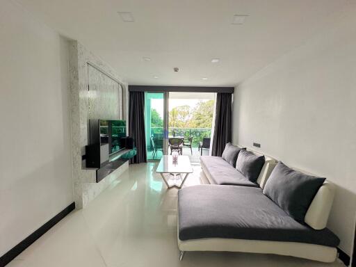 2 Bedrooms Condo in Laguna Heights Wongamat C002532